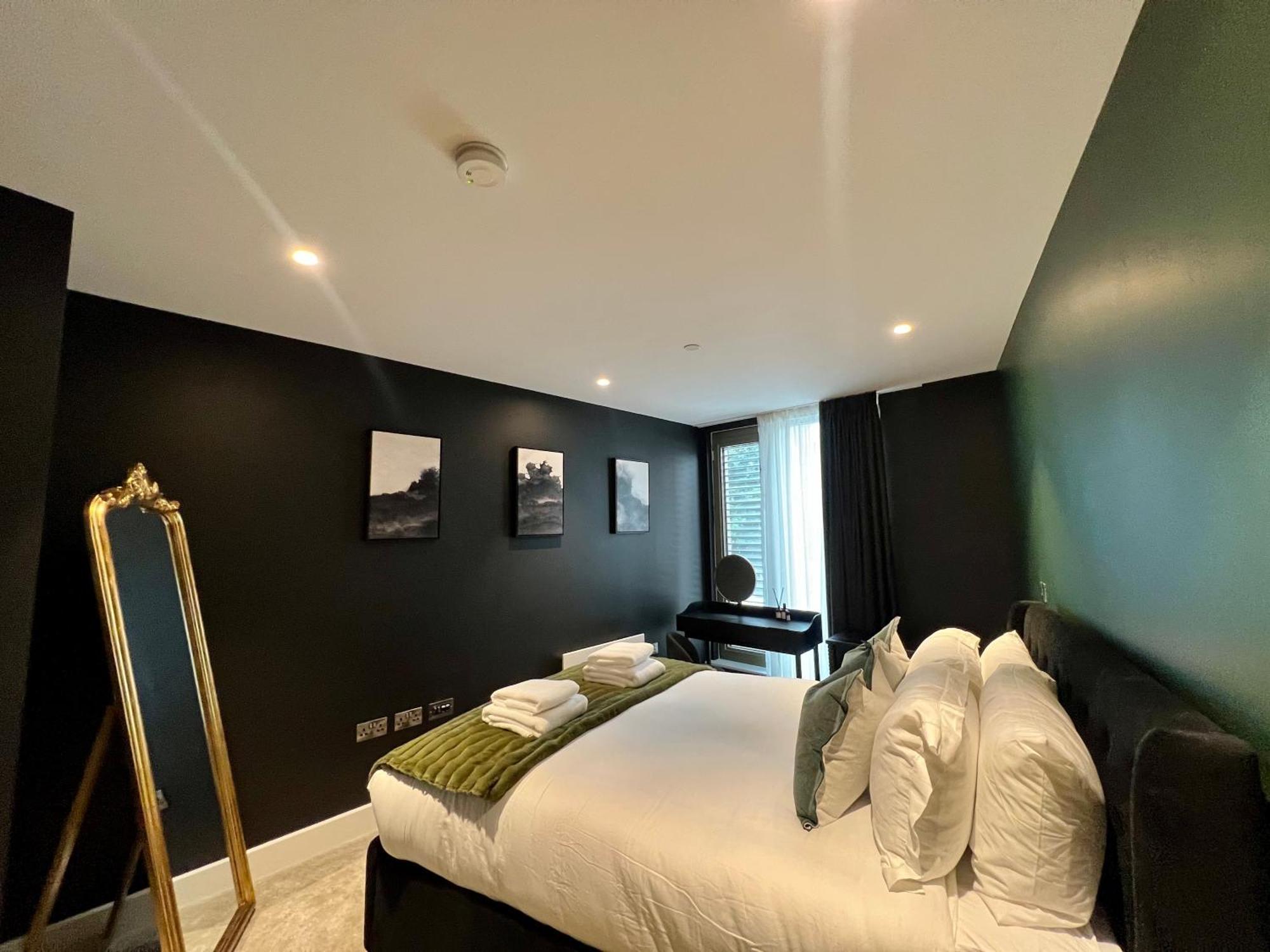 Apartamento The Midnight Garden Escape At Ryedale House York Exterior foto
